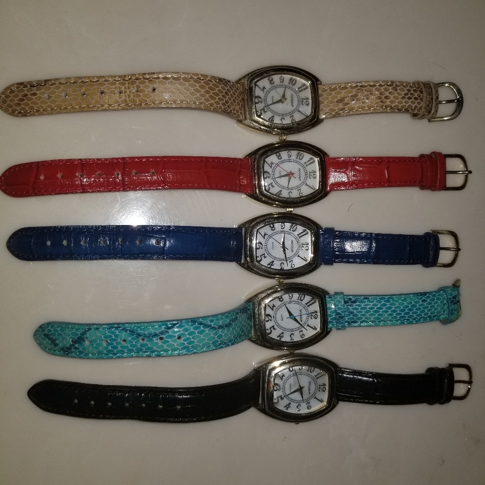 Gossip Watch Bundle